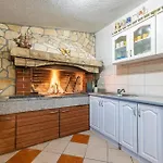 Cozy In Slivnica