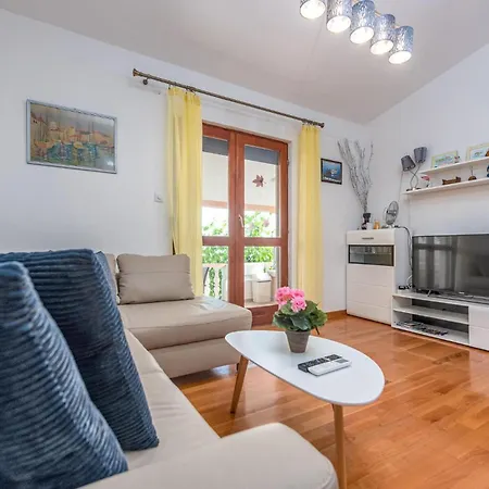 Gorgeous In With Kitchen *